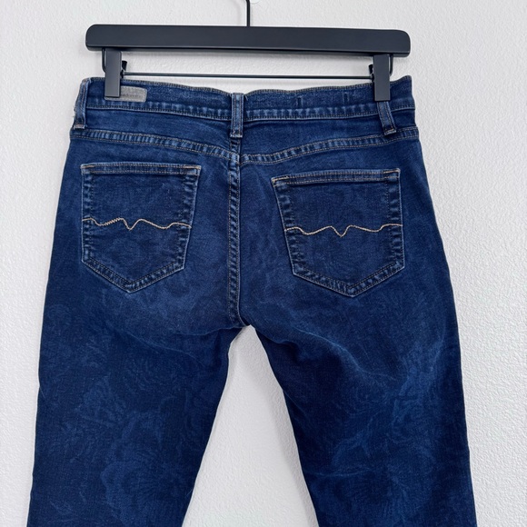 Red Engine Cayenne Floral Skinny Dark Wash Jeans - Picture 4 of 9